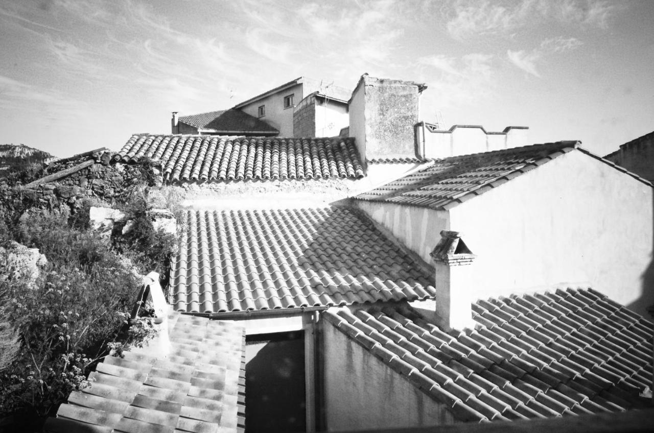 Casa De Ajala - B&B De Charme In Antica Dimora Totalmente Ristrutturata E Dotata Di Tutti I Confort Bagni Privati Spazio Living Patio Esterno Ambienti Climatizzati Degustazioni Prodotti Locali Làconi Zewnętrze zdjęcie